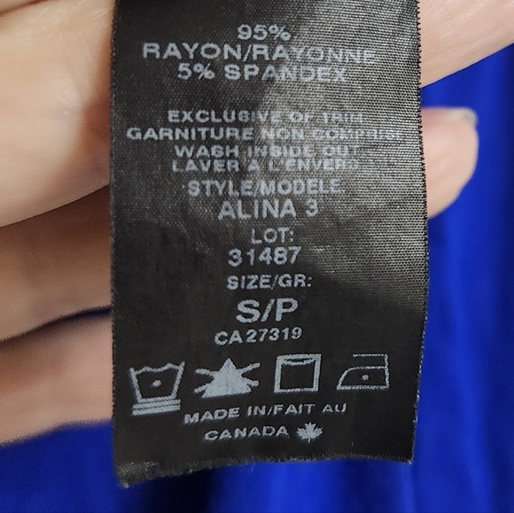 Like new, open cardigan, size small - Picture 3 of 6